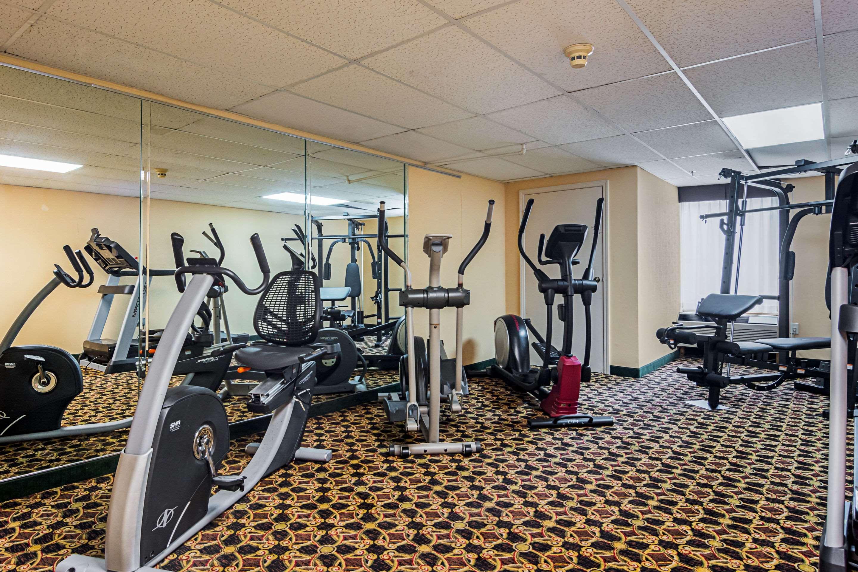 Quality Suites Atlanta Airport East フォレストパーク エクステリア 写真