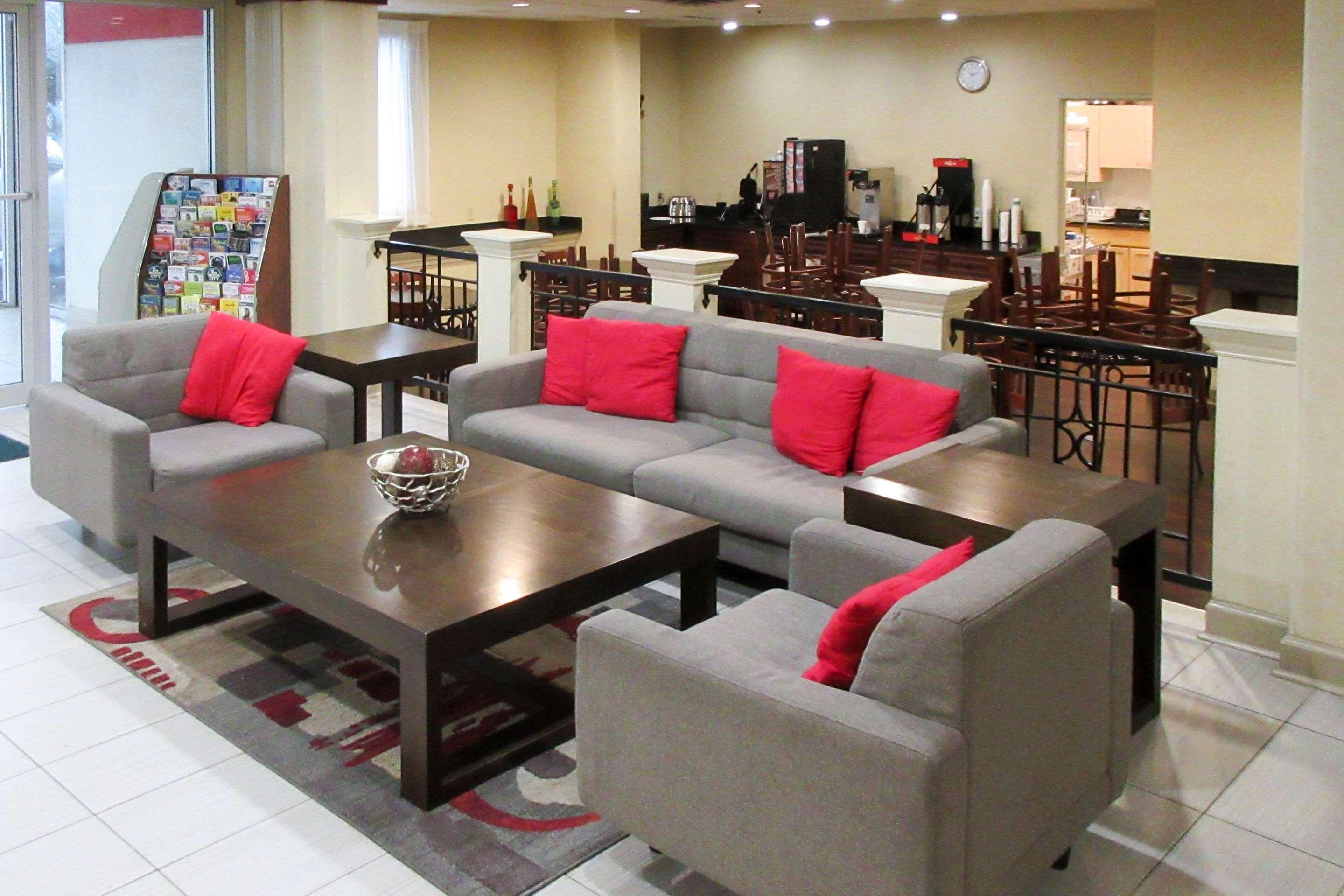 Quality Suites Atlanta Airport East フォレストパーク エクステリア 写真