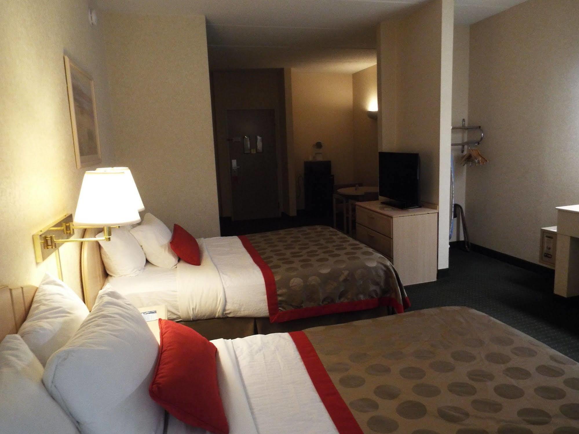 Quality Suites Atlanta Airport East フォレストパーク エクステリア 写真