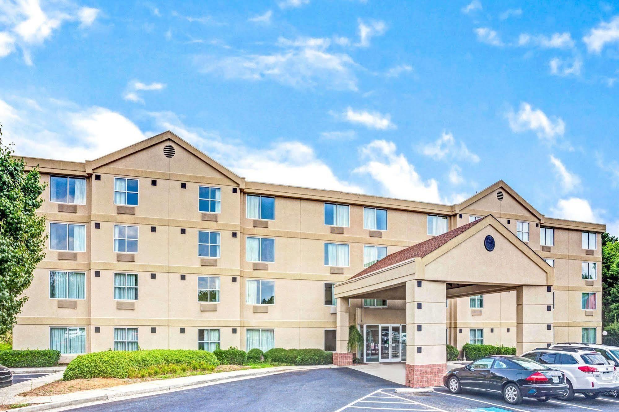 Quality Suites Atlanta Airport East フォレストパーク エクステリア 写真